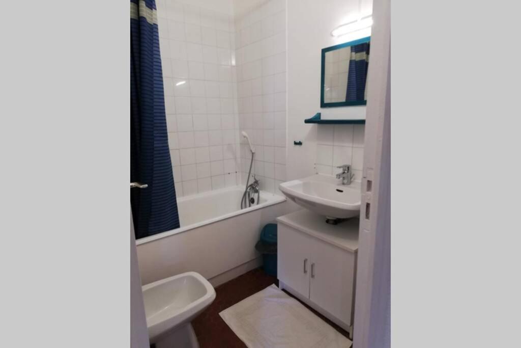 Appartement Soleil Levant - Acces Direct Plage - Terrasse - Une Chambre - Proche Commerces Le Barcarès Exteriör bild